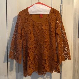 Lovely V Cristina Lace Style Top Size L